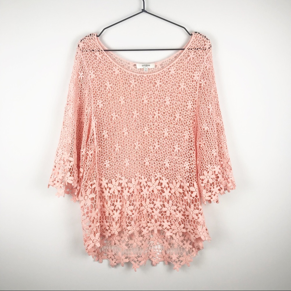 UMGEE Floral Crochet Scoop Neck Top S/M